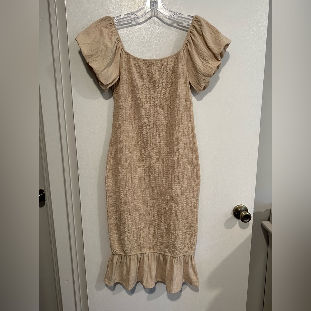 Women’s Smocked Bodycon Off Shoulder Tan Midi Dress
